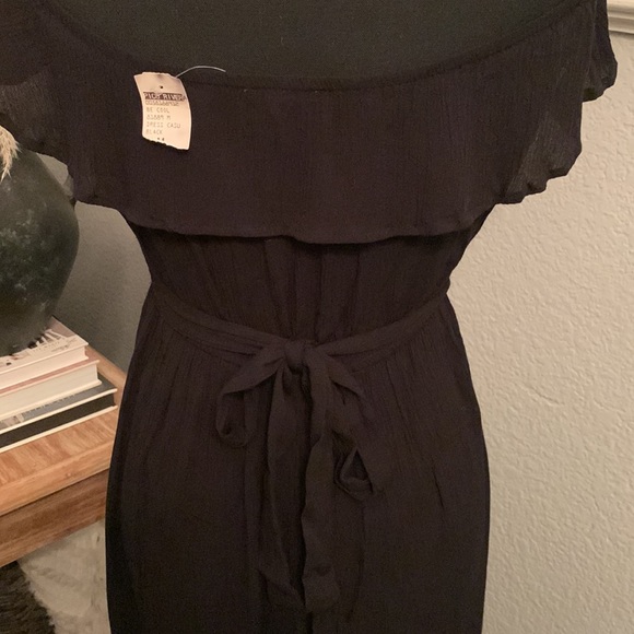 Women Black Dress - Picture 6 of 6